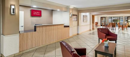 Red Roof Inn Etowah – Athens, TN Lobby