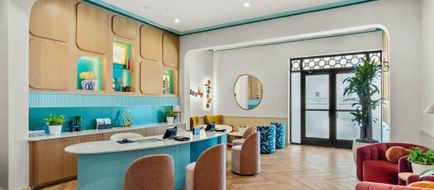 Villatel Orlando by Marriott Lobby