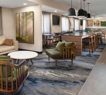 Fairfield Inn/Suites Dallas Park Central Lobby