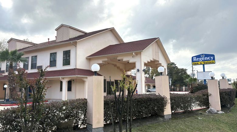Regency Inn Exterior. Images powered by <a href="https://www.leonardoworldwide.com" target="_blank" rel="noopener">Leonardo</a>.