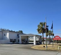 OYO Hampton Exterior