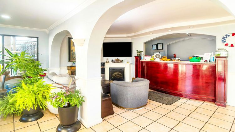 Haven Inn Lobby