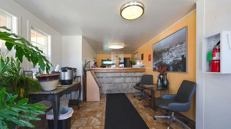 <b>Budget Inn Oregon City/Portland Lobby</b>. Images powered by <a href="https://www.leonardoworldwide.com/" title="Leonardo Worldwide" target="_blank">Leonardo</a>.