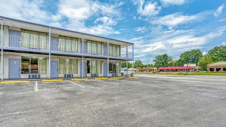 OYO Inn Kernersville Exterior