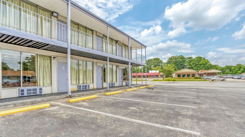 <b>OYO Inn Kernersville Exterior</b>. Images powered by <a href="https://www.leonardoworldwide.com/" title="Leonardo Worldwide" target="_blank">Leonardo</a>.