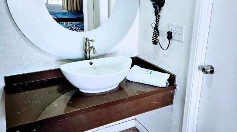 <b>Hotel Ridgecrest an Extended Stay Studio Room</b>. Images powered by <a href="https://www.leonardoworldwide.com/" title="Leonardo Worldwide" target="_blank">Leonardo</a>.