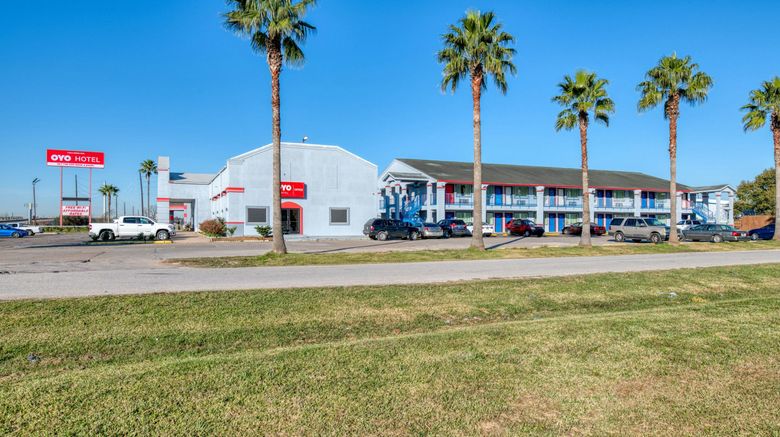 <b>OYO Hotel Rosenberg TX I-69 Exterior</b>. Images powered by <a href="https://www.leonardoworldwide.com/" title="Leonardo Worldwide" target="_blank">Leonardo</a>.