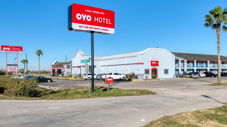 OYO Hotel Rosenberg TX I-69 Exterior