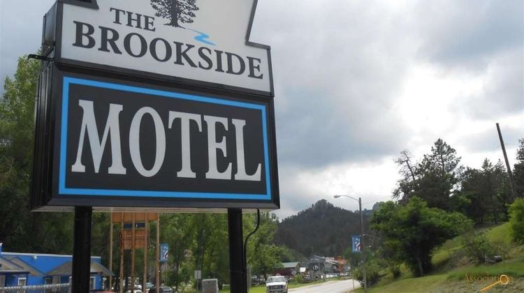 Brookside Motel Exterior