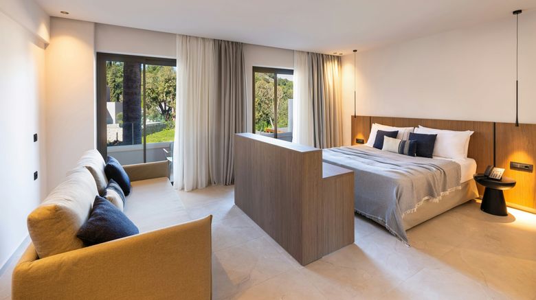 <b>Cabu Hotel Rhodes Suite</b>. Images powered by <a href="https://www.leonardoworldwide.com/" title="Leonardo Worldwide" target="_blank">Leonardo</a>.