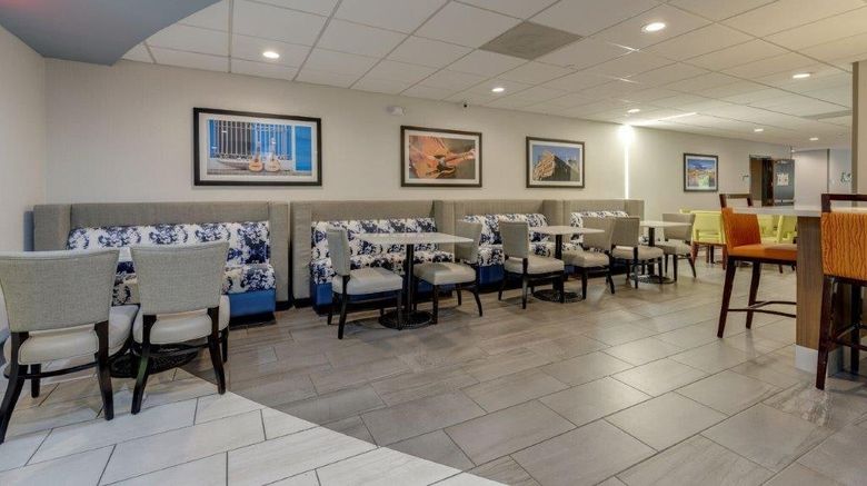 <b>Alexis Inn & Suites Hotel Restaurant</b>. Images powered by <a href="https://www.leonardoworldwide.com/" title="Leonardo Worldwide" target="_blank">Leonardo</a>.