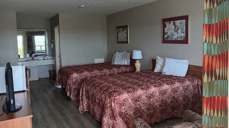 <b>Sheldon's Motel Room</b>. Images powered by <a href="https://www.leonardoworldwide.com/" title="Leonardo Worldwide" target="_blank">Leonardo</a>.