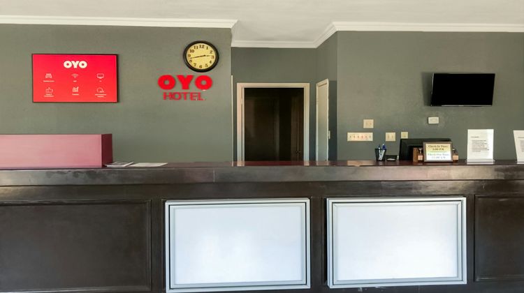 OYO Hotel DeRidder Hwy 171 North Lobby