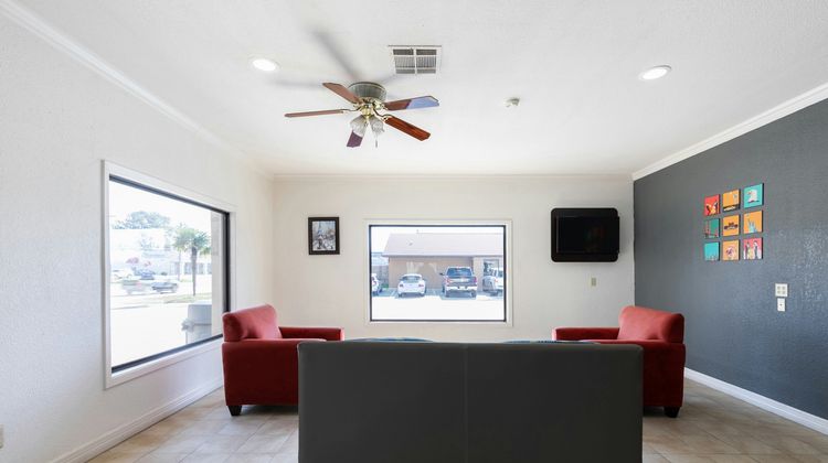 OYO Hotel DeRidder Hwy 171 North Lobby