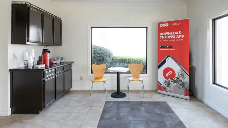 OYO Hotel DeRidder Hwy 171 North Lobby