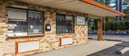 Budget Host Inn Exterior