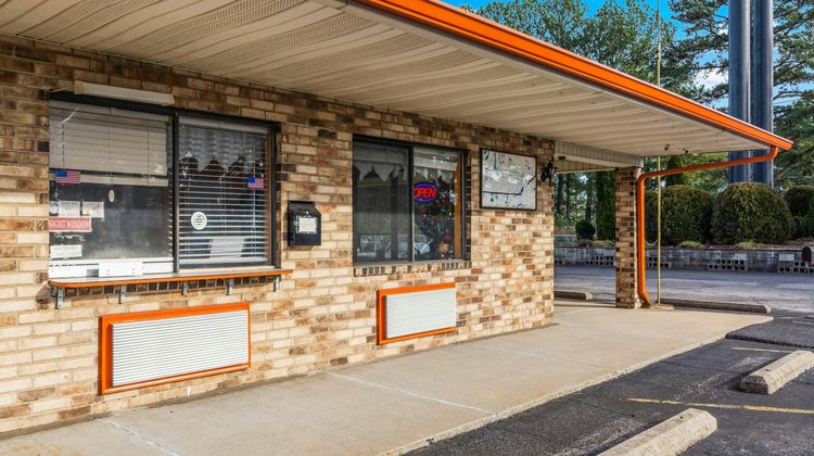 Budget Host Inn Exterior