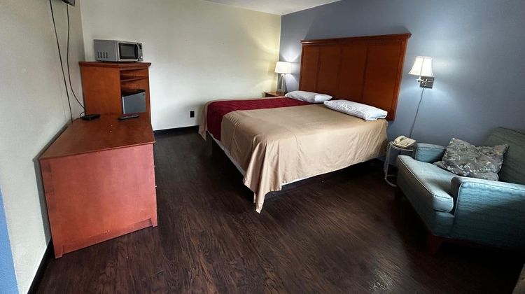 Travelers Inn Room