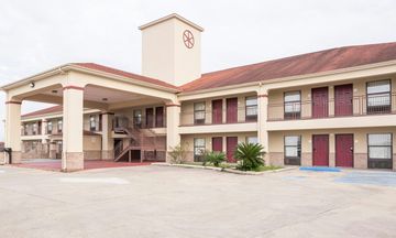 OYO Hotel Port Allen LA