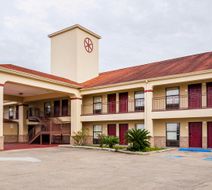 OYO Hotel Port Allen LA Exterior