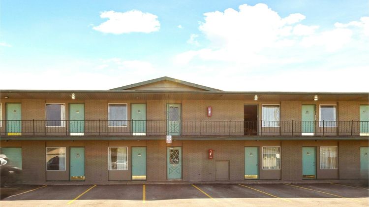 Currys Motel Saginaw Exterior