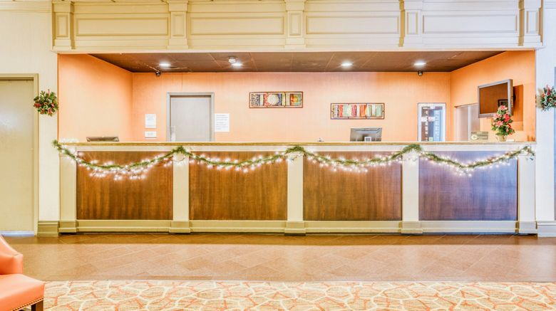 <b>Motel 6 Monroe, LA Lobby</b>. Images powered by <a href="https://www.leonardoworldwide.com/" title="Leonardo Worldwide" target="_blank">Leonardo</a>.