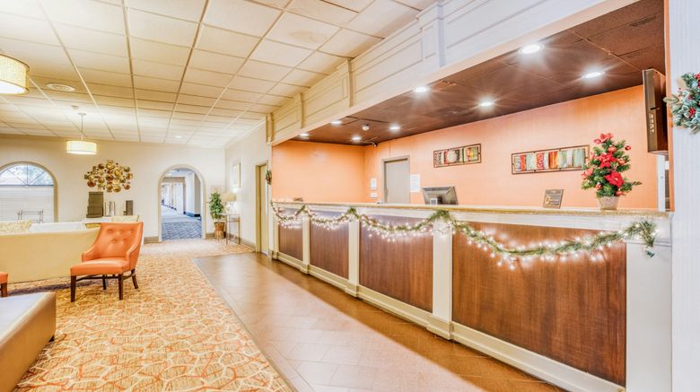 <b>Motel 6 Monroe, LA Lobby</b>. Images powered by <a href="https://www.leonardoworldwide.com/" title="Leonardo Worldwide" target="_blank">Leonardo</a>.