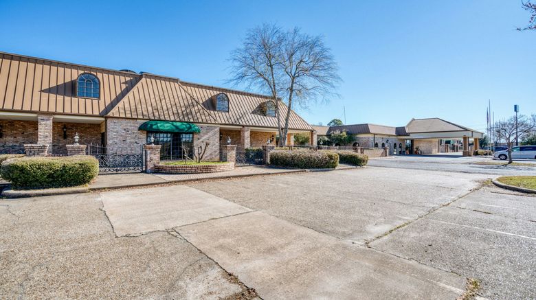 <b>Motel 6 Monroe, LA Exterior</b>. Images powered by <a href="https://www.leonardoworldwide.com/" title="Leonardo Worldwide" target="_blank">Leonardo</a>.
