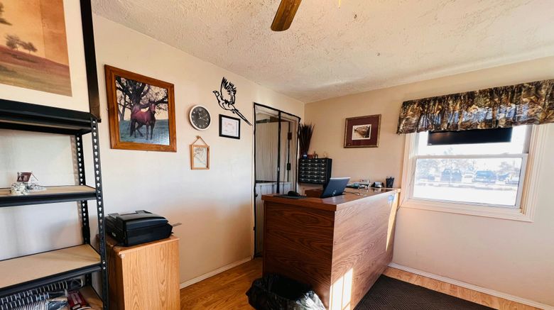 <b>Dew Drop Inn Lobby</b>. Images powered by <a href="https://www.leonardoworldwide.com/" title="Leonardo Worldwide" target="_blank">Leonardo</a>.