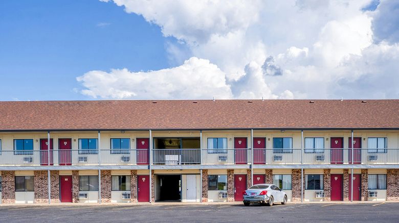 <b>Aurora Inn Motel Exterior</b>. Images powered by <a href="https://www.leonardoworldwide.com/" title="Leonardo Worldwide" target="_blank">Leonardo</a>.
