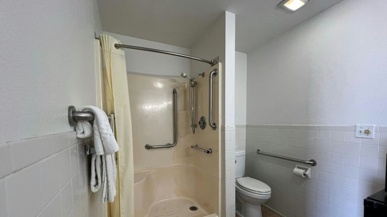 <b>Marysville Surf Motel Room</b>. Images powered by <a href="https://www.leonardoworldwide.com/" title="Leonardo Worldwide" target="_blank">Leonardo</a>.