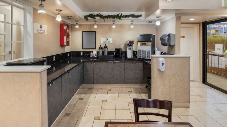 <b>Inn at Lake Washington Room</b>. Images powered by <a href="https://www.leonardoworldwide.com/" title="Leonardo Worldwide" target="_blank">Leonardo</a>.
