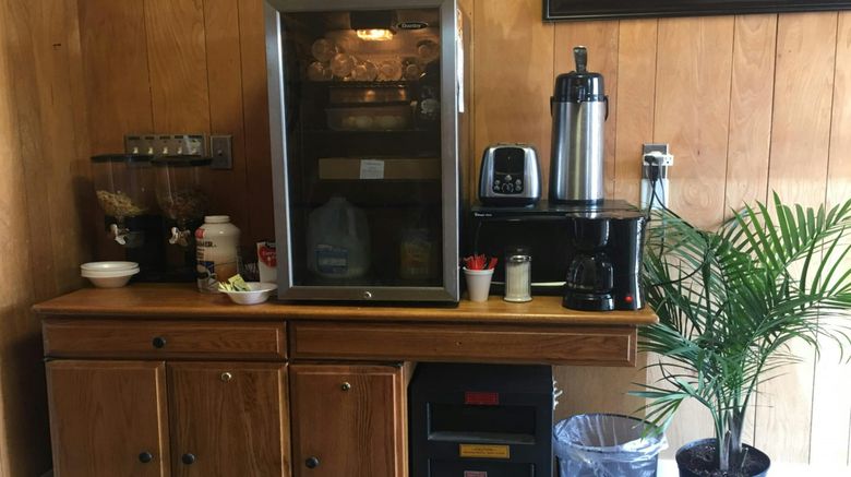 <b>Colonial Inn Other</b>. Images powered by <a href="https://www.leonardoworldwide.com/" title="Leonardo Worldwide" target="_blank">Leonardo</a>.