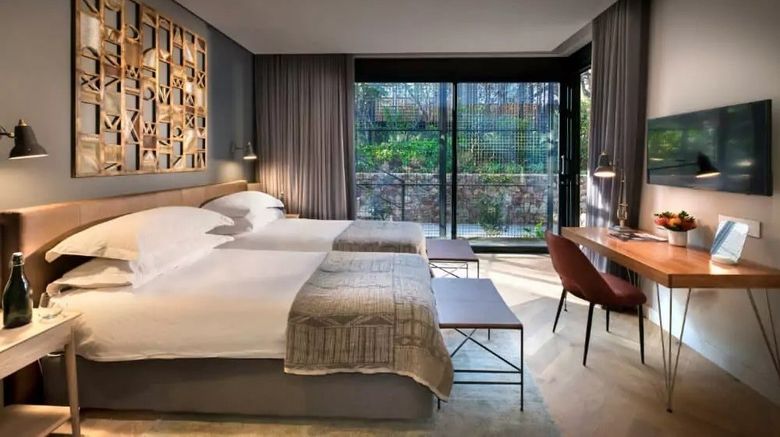 <b>The Peech Hotel Room</b>. Images powered by <a href="https://www.leonardoworldwide.com/" title="Leonardo Worldwide" target="_blank">Leonardo</a>.
