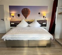 Hotel Bitzer Room