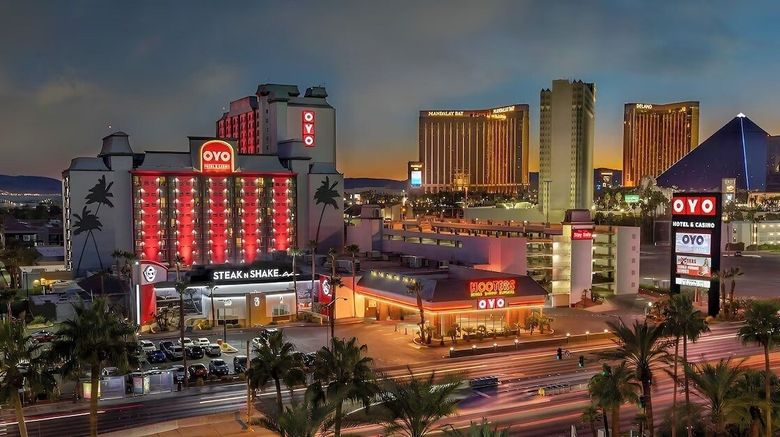 <b>Budget Suites of America Tropicana I-15 Exterior</b>. Images powered by <a href="https://www.leonardoworldwide.com/" title="Leonardo Worldwide" target="_blank">Leonardo</a>.