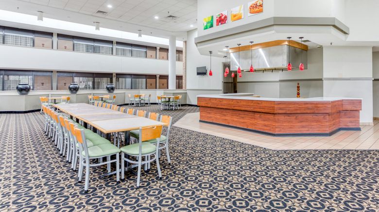 <b>OYO Townhouse Owensboro West Restaurant</b>. Images powered by <a href="https://www.leonardoworldwide.com/" title="Leonardo Worldwide" target="_blank">Leonardo</a>.