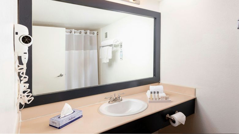 <b>Budget Suites of America Tropicana I-15 Room</b>. Images powered by <a href="https://www.leonardoworldwide.com/" title="Leonardo Worldwide" target="_blank">Leonardo</a>.