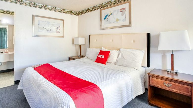 <b>OYO Hotel Petersburg VA - Templeton Room</b>. Images powered by <a href="https://www.leonardoworldwide.com/" title="Leonardo Worldwide" target="_blank">Leonardo</a>.