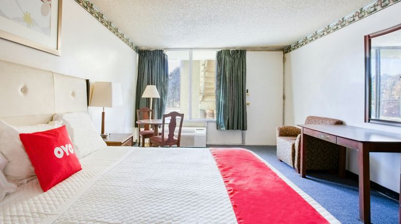 <b>OYO Hotel Petersburg VA - Templeton Room</b>. Images powered by <a href="https://www.leonardoworldwide.com/" title="Leonardo Worldwide" target="_blank">Leonardo</a>.