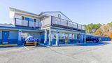 Whispering Pines Motel Exterior