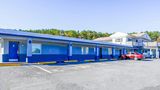 Whispering Pines Motel Exterior
