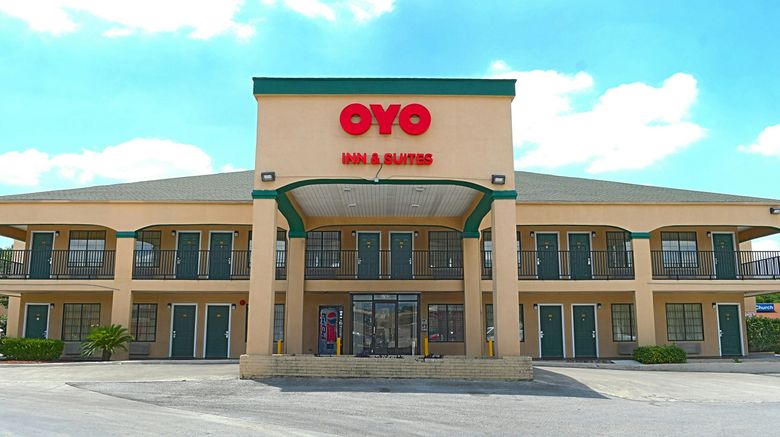 OYO Inn  and  Suites Medical Center San Anto Exterior. Images powered by <a href="https://www.leonardoworldwide.com" target="_blank" rel="noopener">Leonardo</a>.