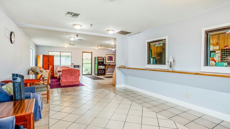 <b>OYO Hotel San Antonio East Lobby</b>. Images powered by <a href="https://www.leonardoworldwide.com/" title="Leonardo Worldwide" target="_blank">Leonardo</a>.