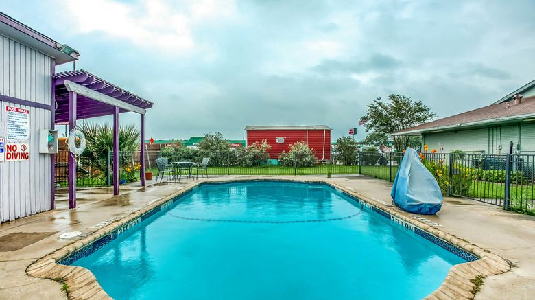 <b>OYO Hotel San Antonio East Room</b>. Images powered by <a href="https://www.leonardoworldwide.com/" title="Leonardo Worldwide" target="_blank">Leonardo</a>.