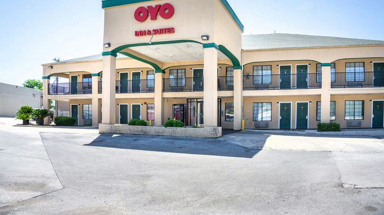 <b>OYO Inn & Suites Medical Center San Anto Exterior</b>. Images powered by <a href="https://www.leonardoworldwide.com/" title="Leonardo Worldwide" target="_blank">Leonardo</a>.