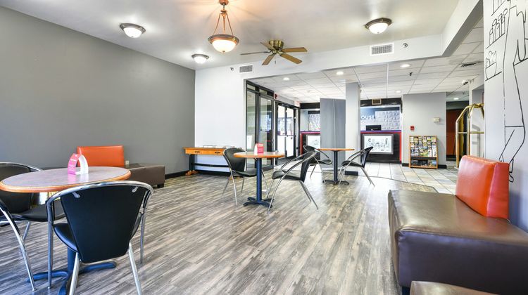 OYO Townhouse Inn Jacksonville AR Restaurant