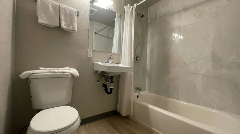 <b>Big 7 Motel San Diego Chula Vista Room</b>. Images powered by <a href="https://www.leonardoworldwide.com/" title="Leonardo Worldwide" target="_blank">Leonardo</a>.
