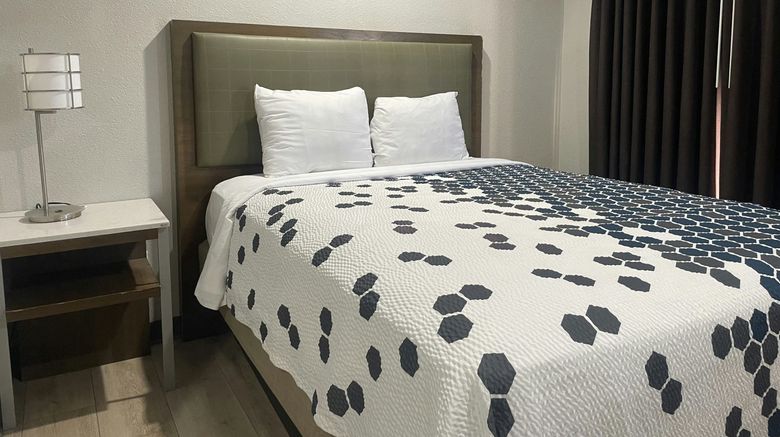 <b>Big 7 Motel San Diego Chula Vista Room</b>. Images powered by <a href="https://www.leonardoworldwide.com/" title="Leonardo Worldwide" target="_blank">Leonardo</a>.