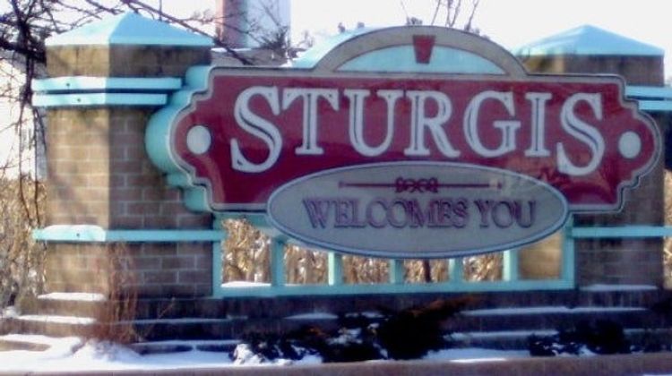 Country Hearth Inn Sturgis Michigan Exterior